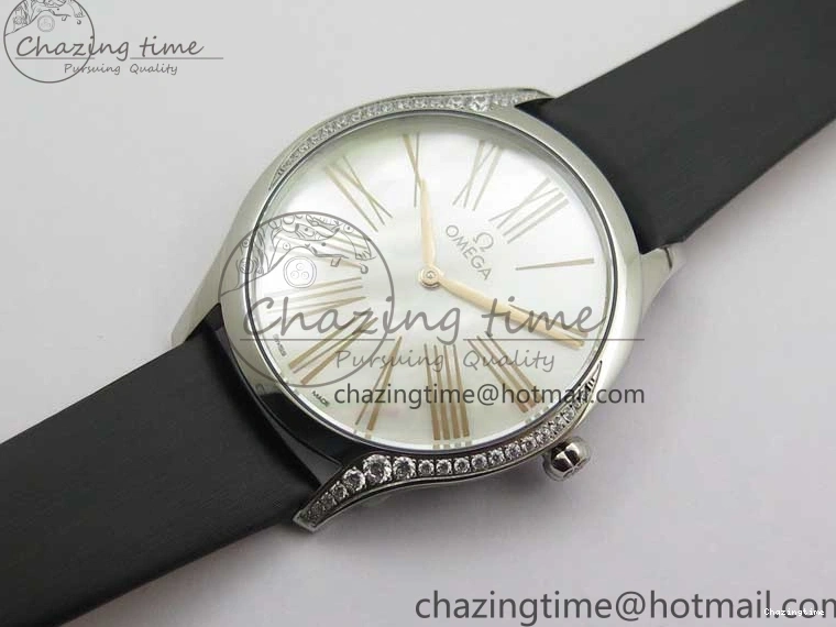 0116 StreetReady Ladies’ De Ville Trésor Diamond SS 3AF 1:1 Best Edition White MOP Dial RG Markers On Black Fabric strap Swiss Quartz 7884